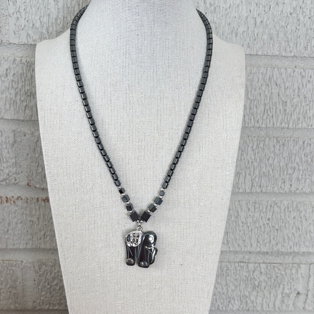 Hematite Carved Elephant Pendant Beaded Necklace Trunk Up Silver Tone - Picture 1 of 9